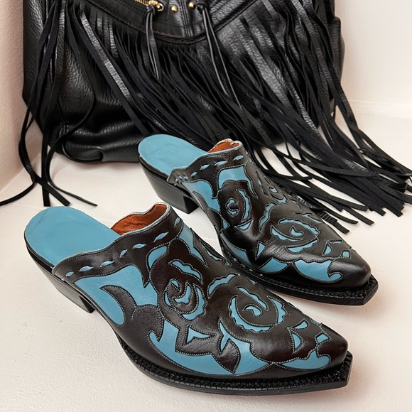 Shoes - Sale💕CABORCA Liberty Embroidered Leather Cowgirl Western Mules Sz 8